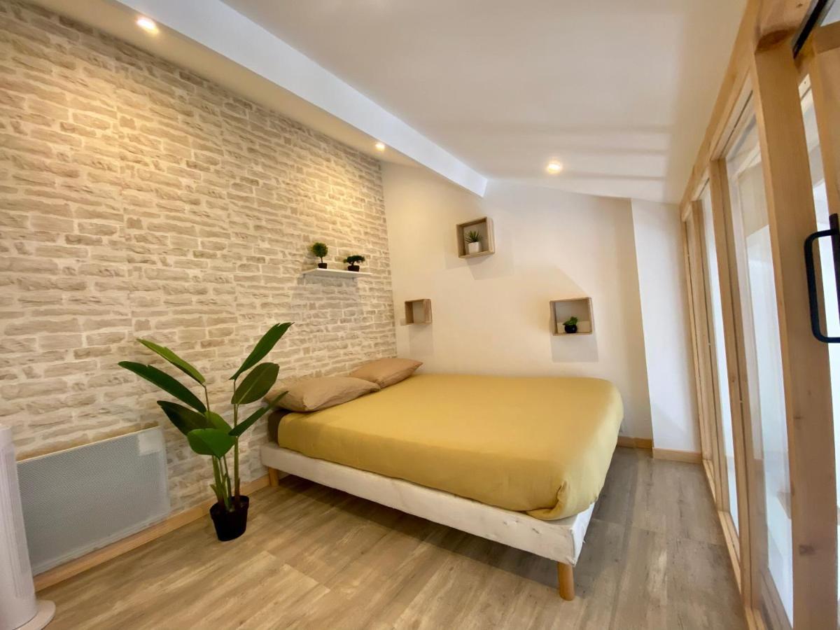 Bel Appartement A Deux Minutes De La Plage كورسول-سور-مار المظهر الخارجي الصورة